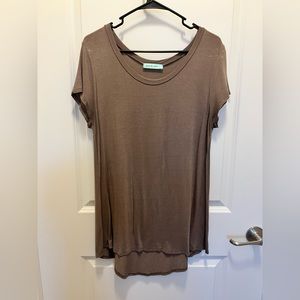 Brown scoop neck shirt
